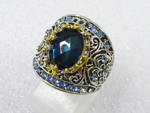 Japanese Kimono / Antique Accessories Metal